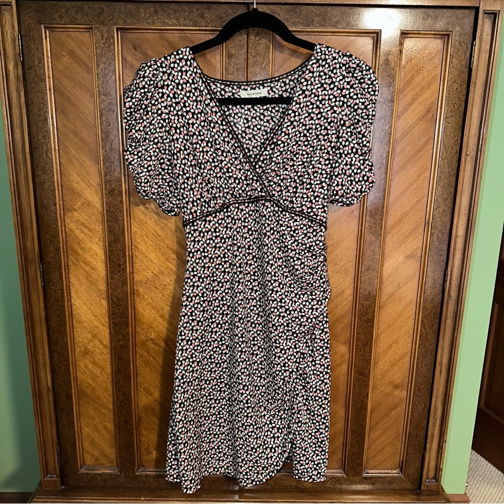 Max Studio- Floral Print Puff Sleeve Aline/Wrap Dress